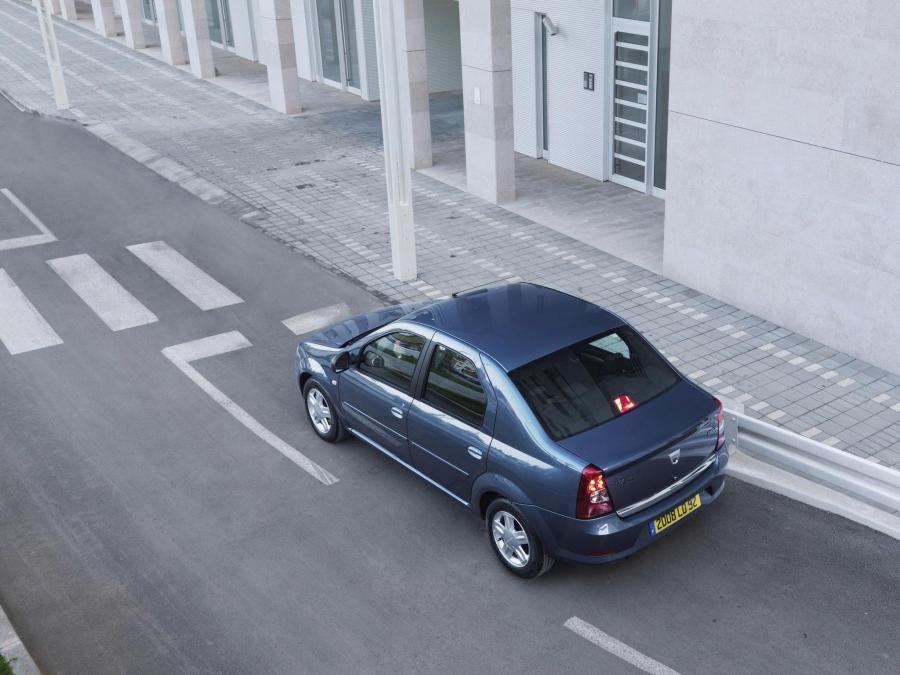  Dacia Logan 2008 года  (фото 68 из 81)
